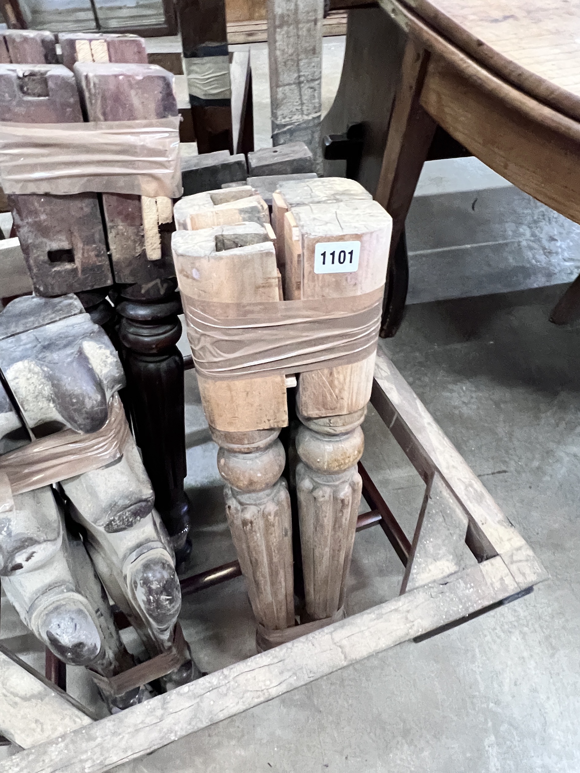 Four sets of 19th century mahogany table legs, Cabriole and Gillows style, tallest 72cm